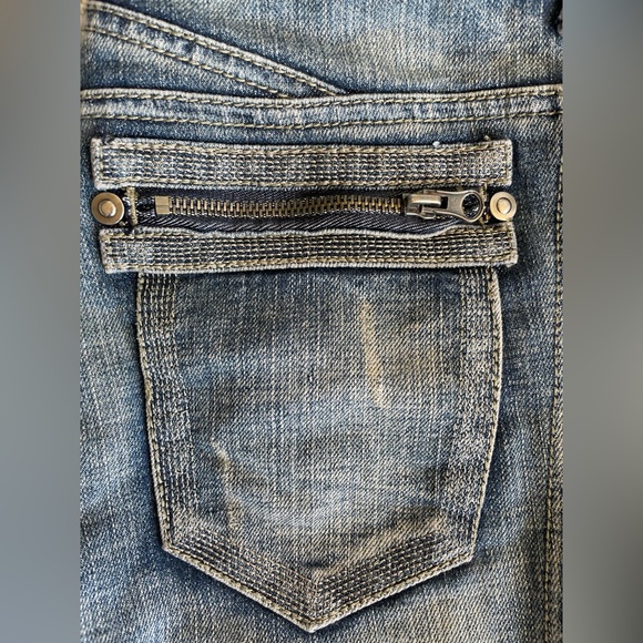 Y2K BONGO EMBELLISHED ZIP POCKET JEANS SZ 7 - Picture 3 of 9